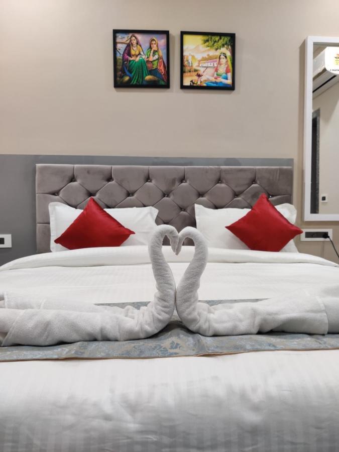 Hotel Shri Anand Dham, Nathdwara - 125 Meters Away From The Temple Ngoại thất bức ảnh