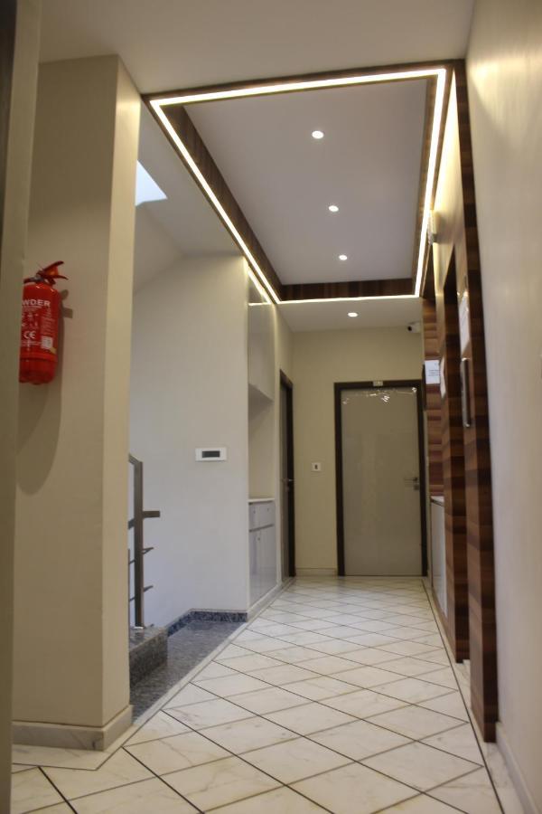 Hotel Shri Anand Dham, Nathdwara - 125 Meters Away From The Temple Ngoại thất bức ảnh